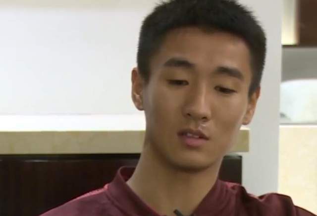 冬月枫在夫面前中出在线观看
