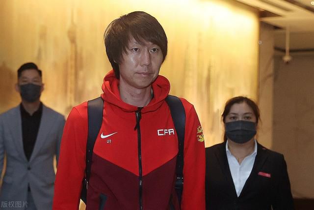 小莹客厅激情