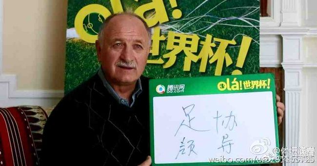 把冰块放进女人的下面